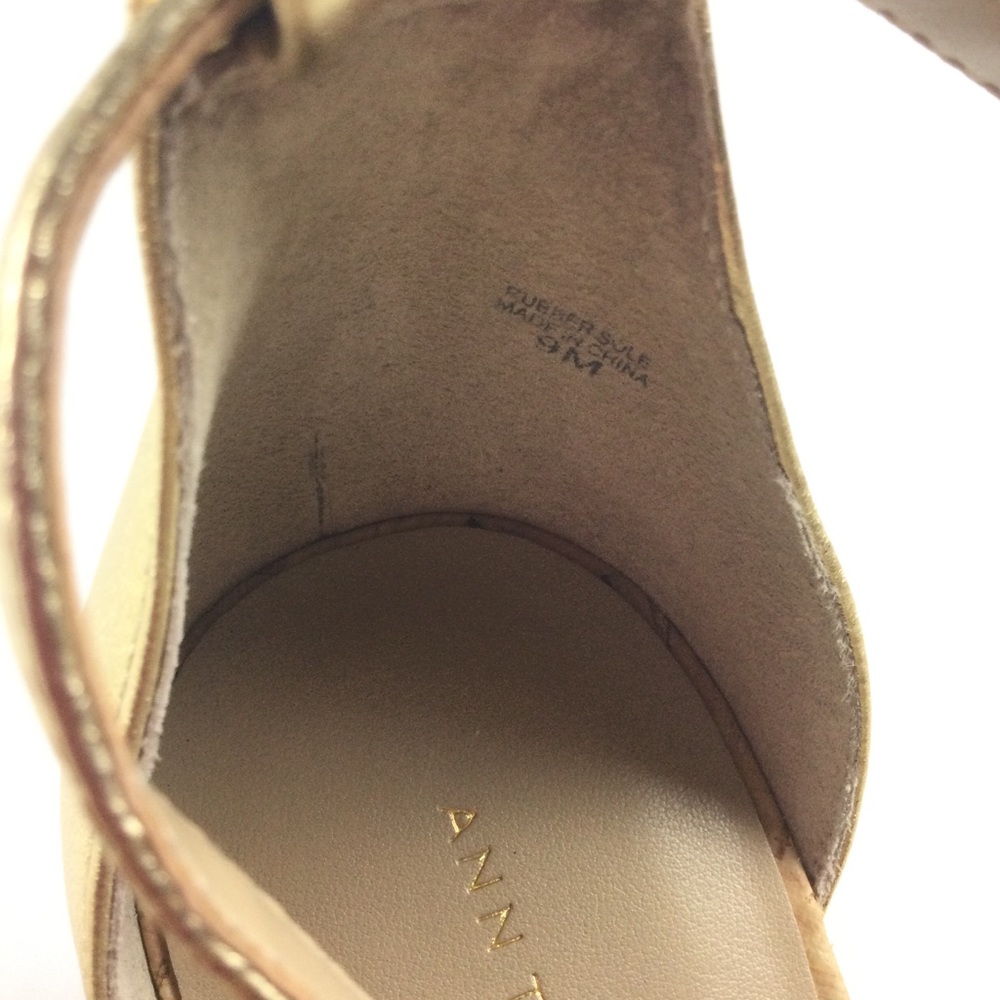 ANN TAYLOR Brett Cork Metallic Gold Wedge Ankle Strap Sandal Sz 9 - Picture 9 of 12